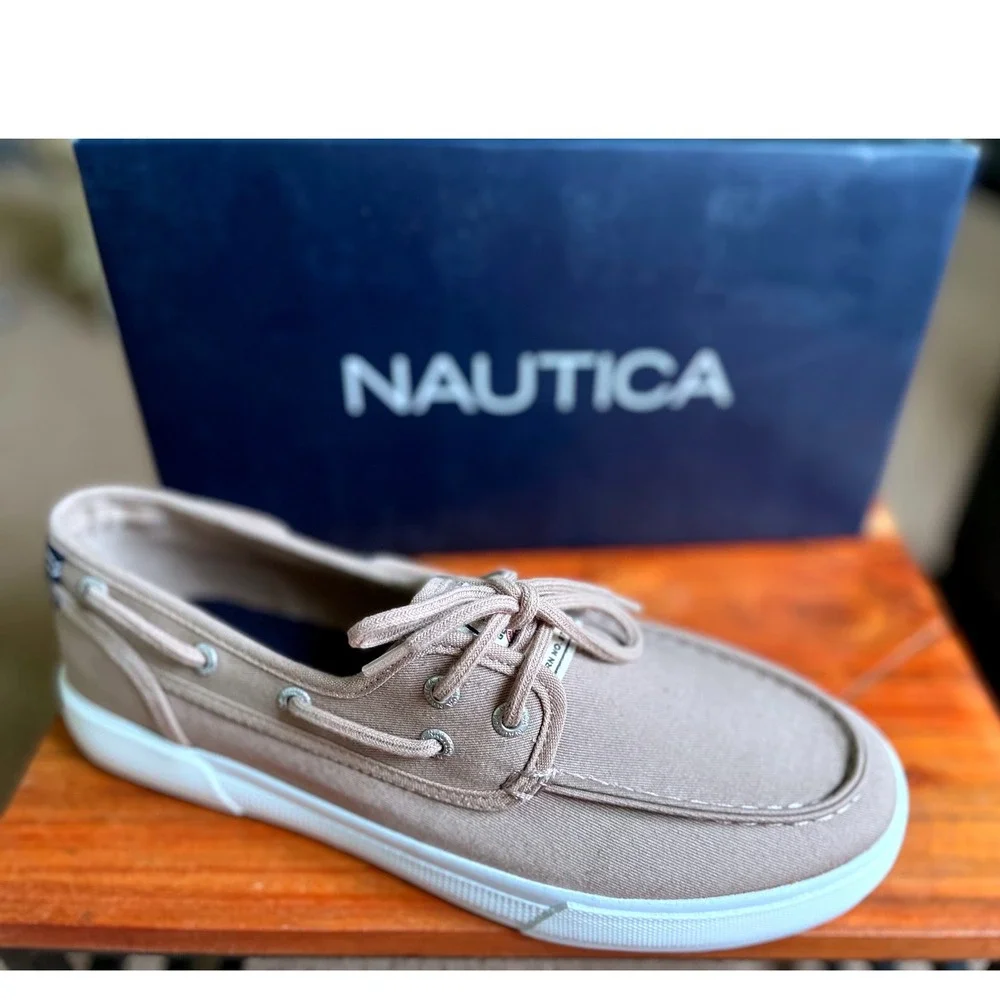 Nautica Spinnaker Twill Mens 9.5 Tan Boat Shoes Canvas Loafers NEW